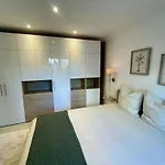 Spacious Group In Apartman