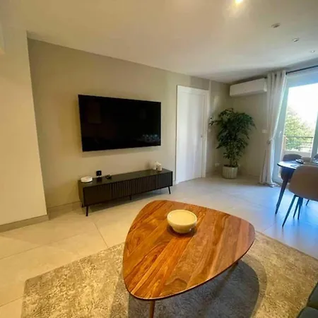 Spacious Group In Apartamento