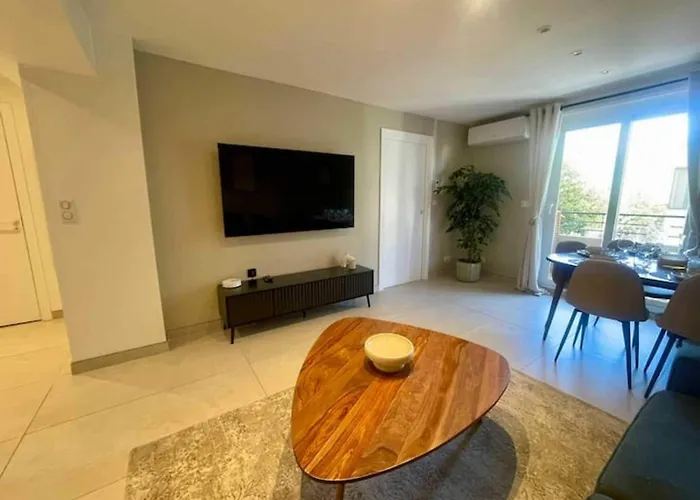 Spacious Group In Apartamento